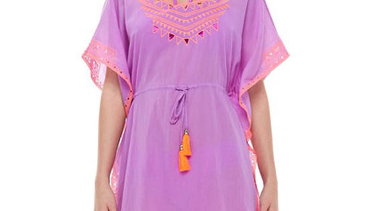 Inspirasi Baju Cantik dan Bikin Adem Saat Cuaca Panas - Photo Fimela.com