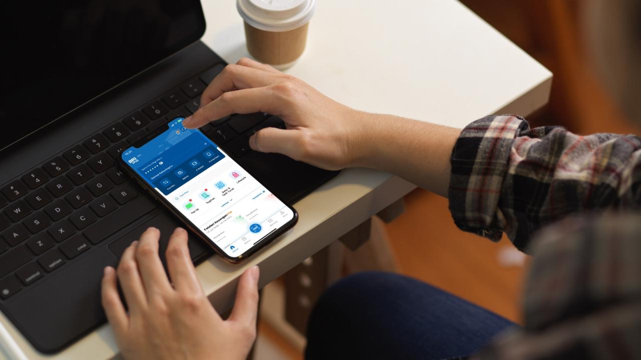 Review aplikasi mobile yang paling banyak diunduh