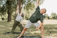 Bagaimana Cara Menjaga Kesehatan Tulang Di Usia Tua