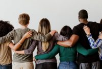 Kegiatan Sosial Yang Dapat Memperkuat Hubungan Antar Teman