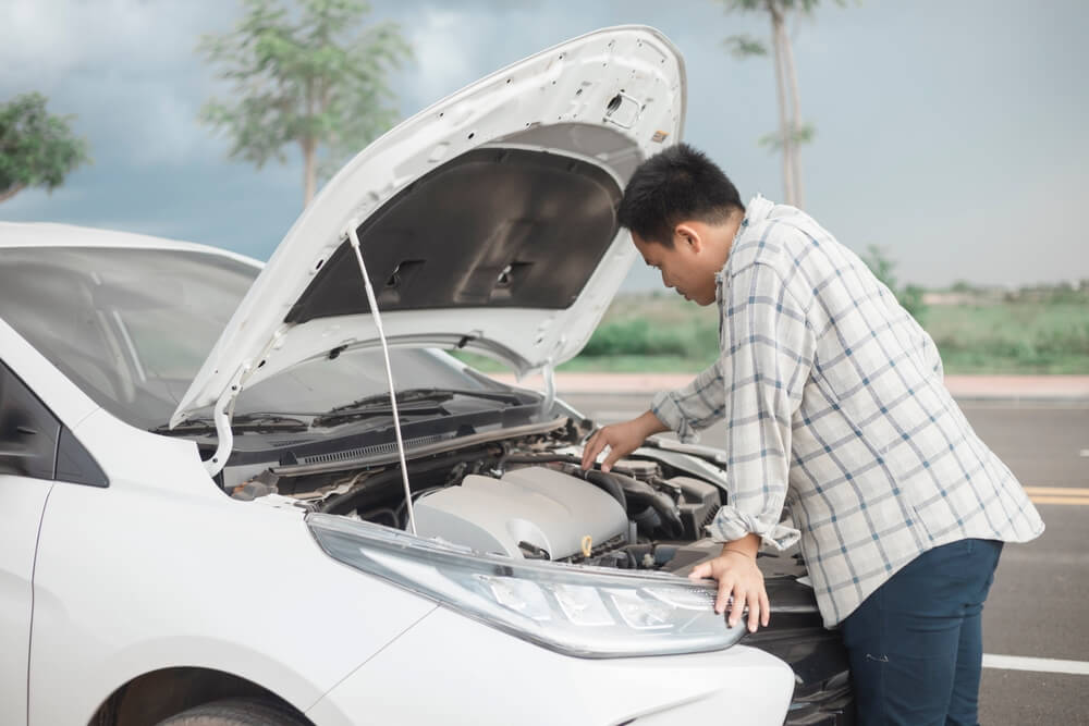 Apa Yang Harus Dilakukan Jika Kendaraan Mogok